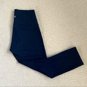 ON HOLD! Navy Blue Wunder Under Lululemon Leggings